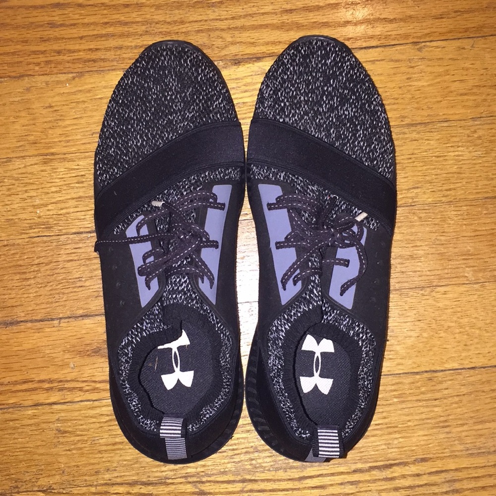 Under Armour Performance Sneakers - image 4